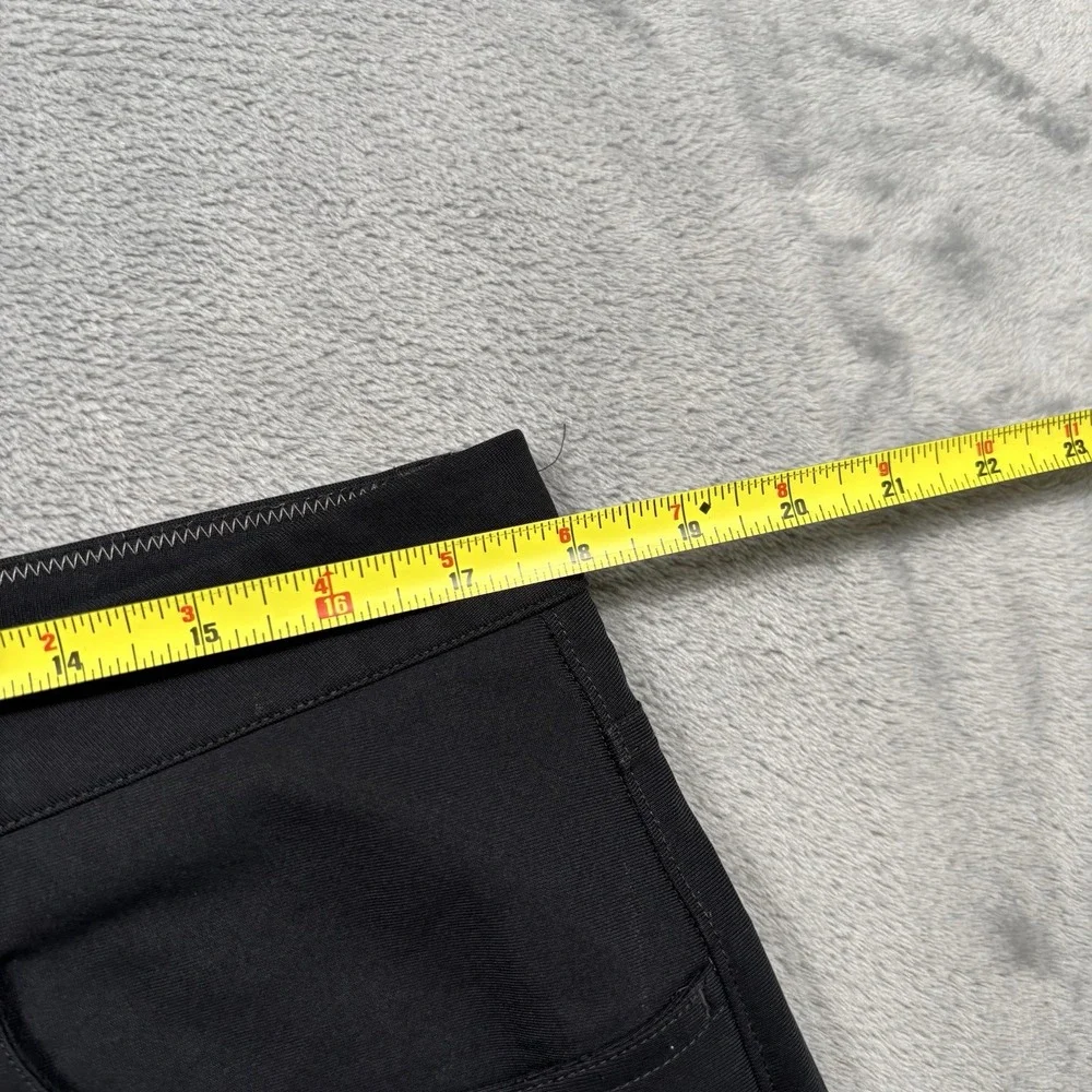 Vuori Meta Pants Mens 34x31 Black Performance Stretch Golf Travel V430